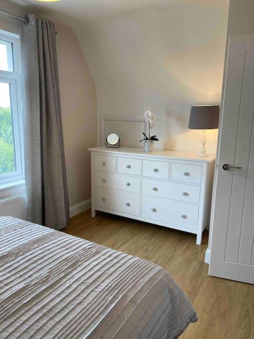 Home By The Sea In Rustington Exteriér fotografie
