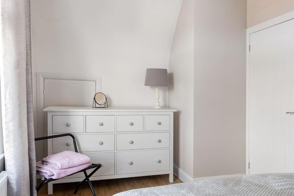 Home By The Sea In Rustington Exteriér fotografie