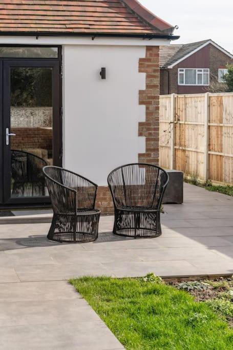 Home By The Sea In Rustington Exteriér fotografie