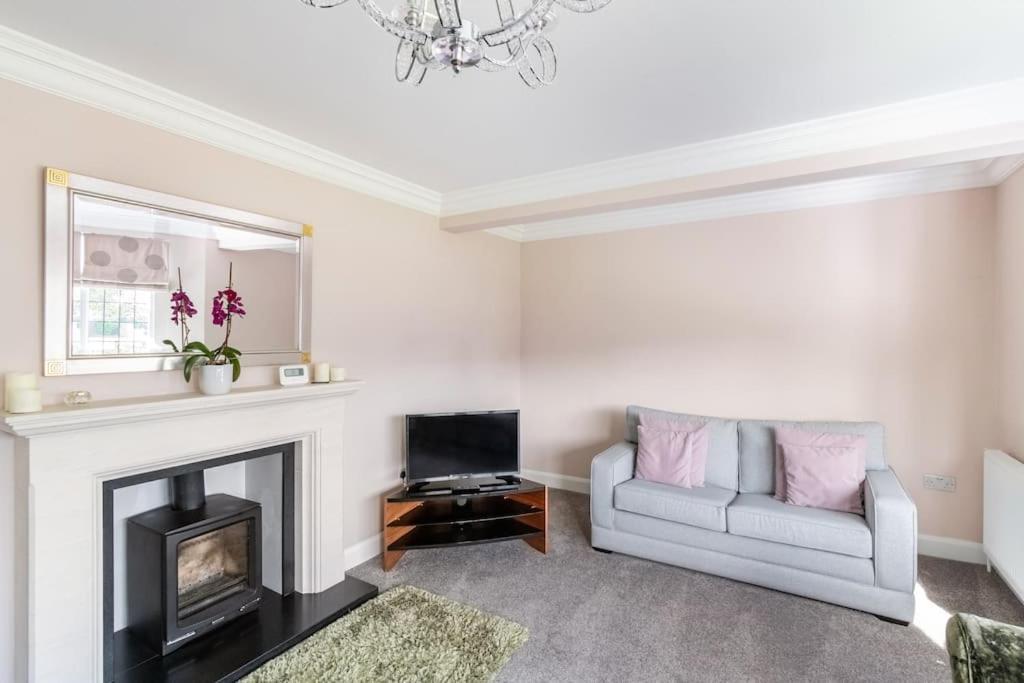 Home By The Sea In Rustington Exteriér fotografie