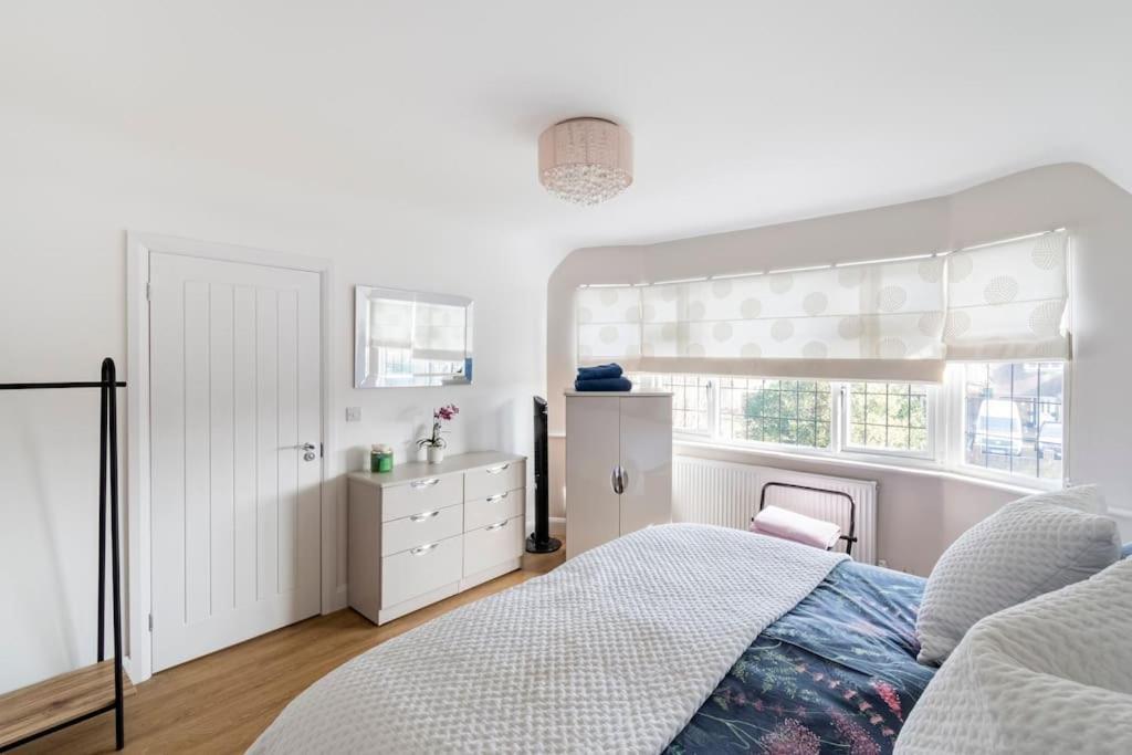Home By The Sea In Rustington Exteriér fotografie